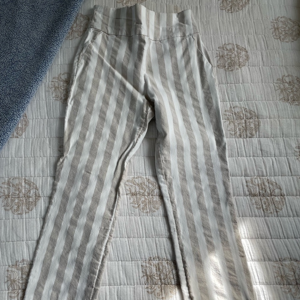NY&Co striped pants - Picture 5 of 5